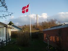 Our flag is a beautiful flag - especially with some wind - and on Else's 66th birthday.