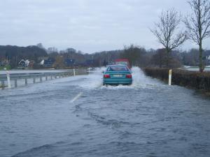 Oversvmmelse efter snestormen. Flooding after the blizzard.