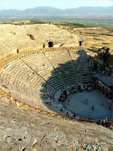 Billedet af amfiteatret i Hierapolis. Theater in Hierapolis.
