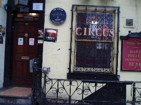 Den meget lille pub, Circus Tavern. The world's smallest pub, Circus Tavern.