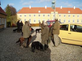 Fr jagtens begyndelse. Before starting the shoot.