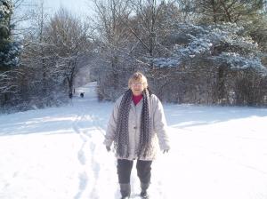 My fairest lady in deep snow. Lovely, isn't she ?